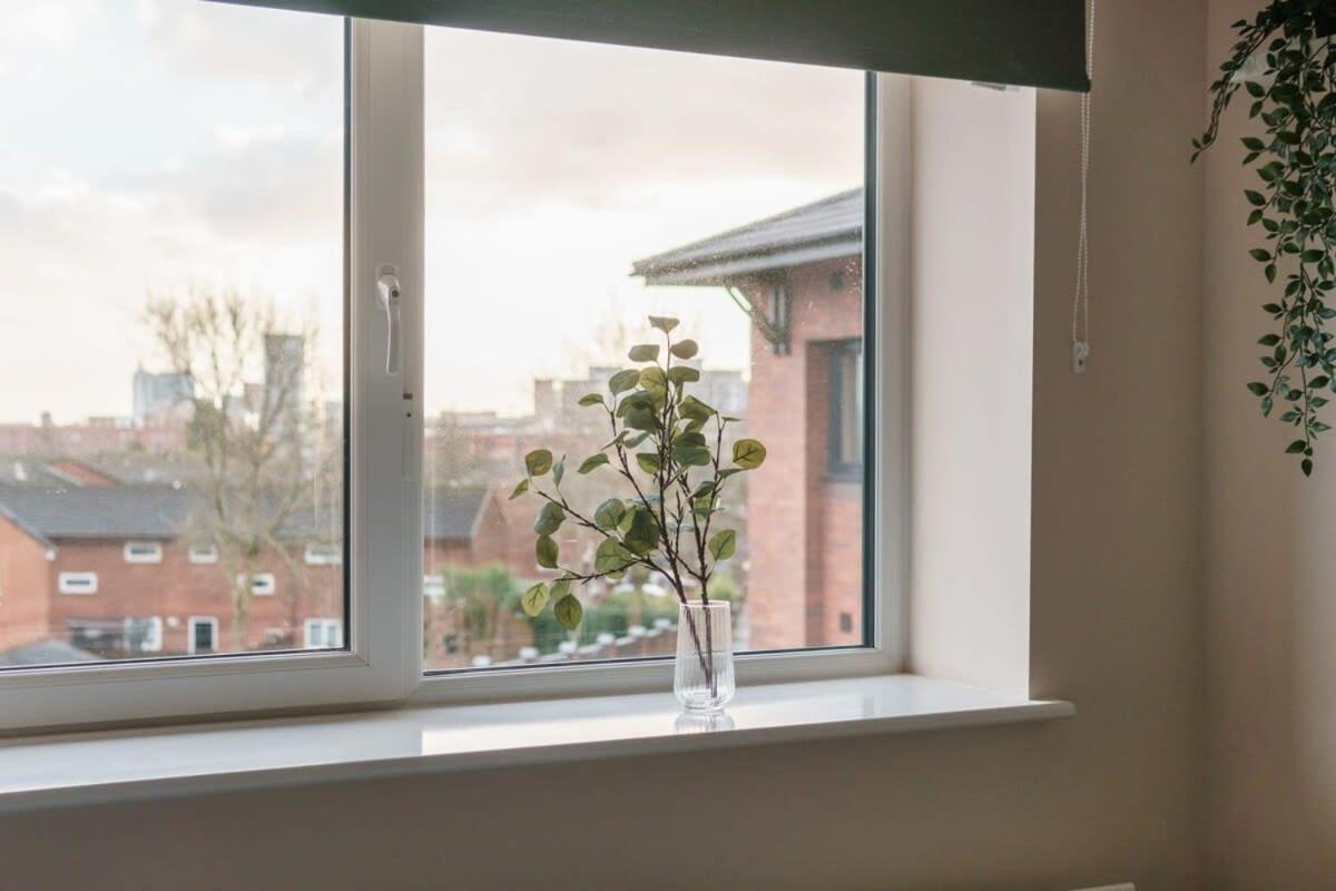 Modern 1 Bedroom Apartment In Manchester Exteriör bild